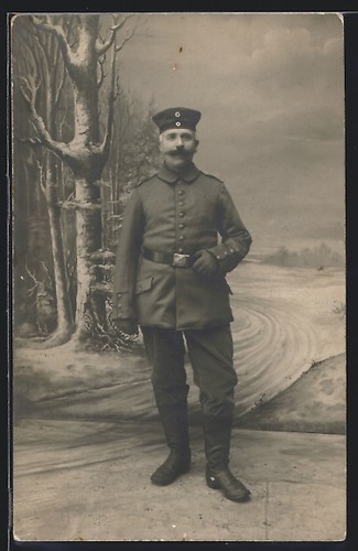 Foto älterer soldat in - soldat,